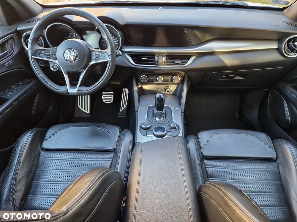 Alfa Romeo Stelvio 2.0 Turbo Executive Q4 - 7