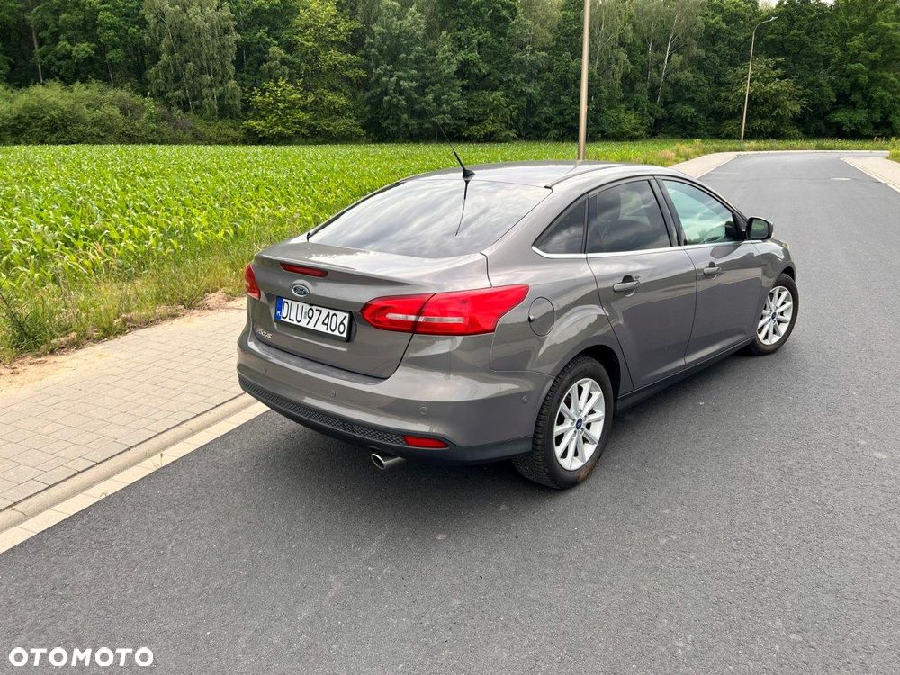 Ford Focus - 5