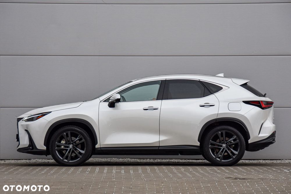 Lexus NX 450h+ Prestige AWD - 8