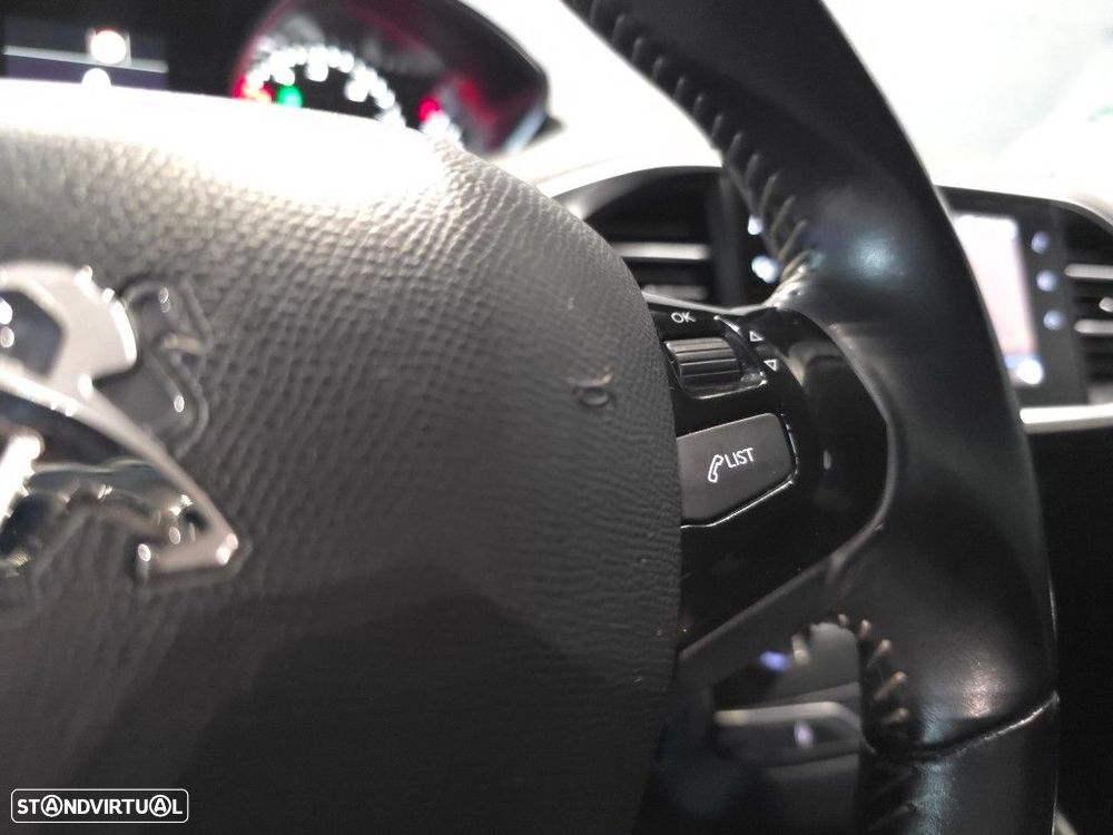 Peugeot 308 SW 1.5 BlueHDi Allure - 27