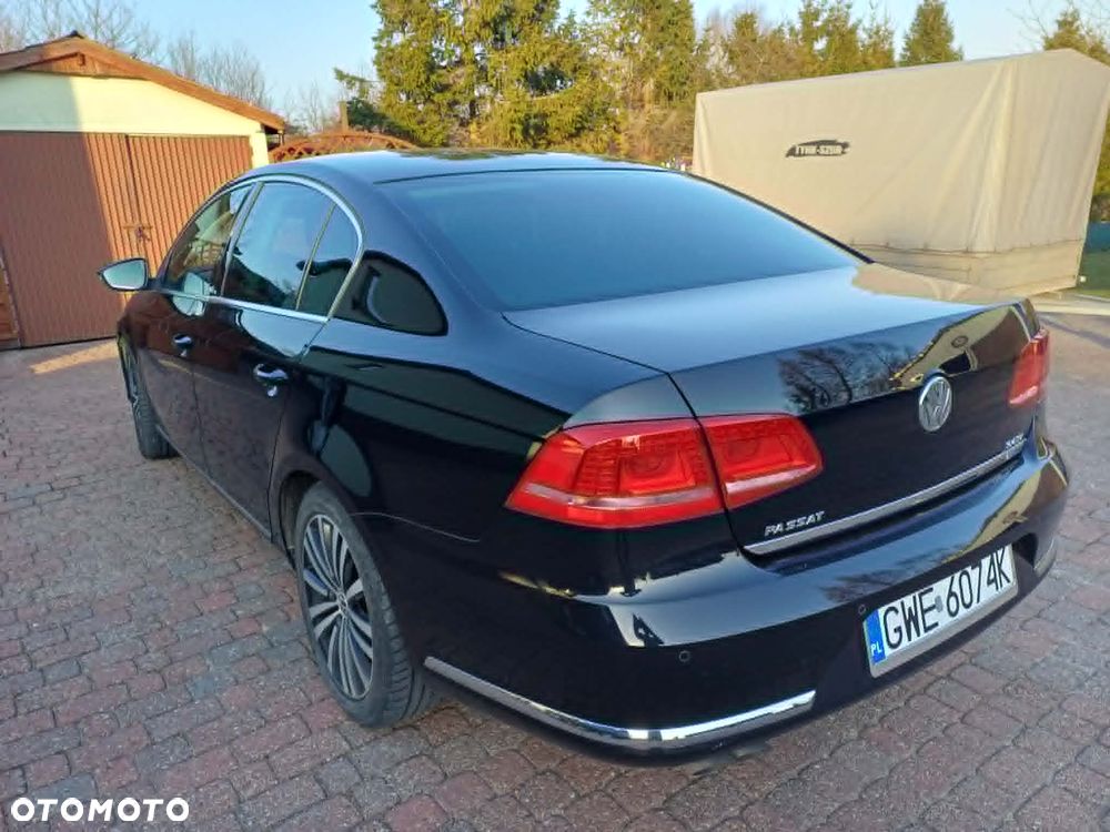 Volkswagen Passat 2.0 TDI Highline DSG - 19