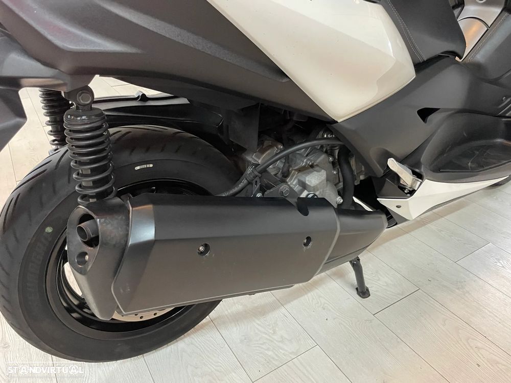 Yamaha X-Max X-MAX 300 - 13