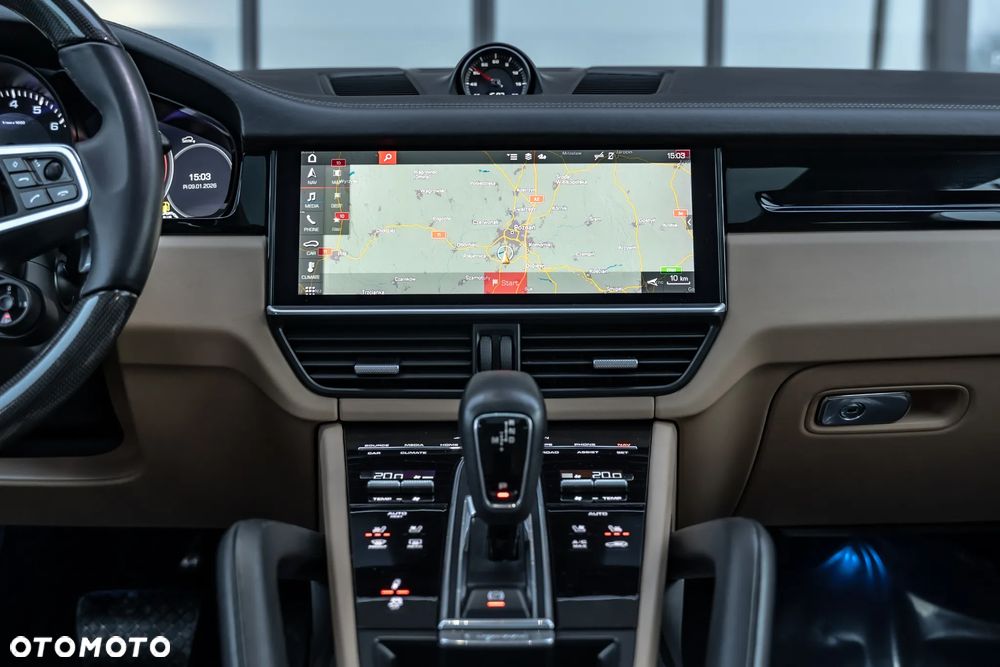 Porsche Cayenne Platinum Edition - 29