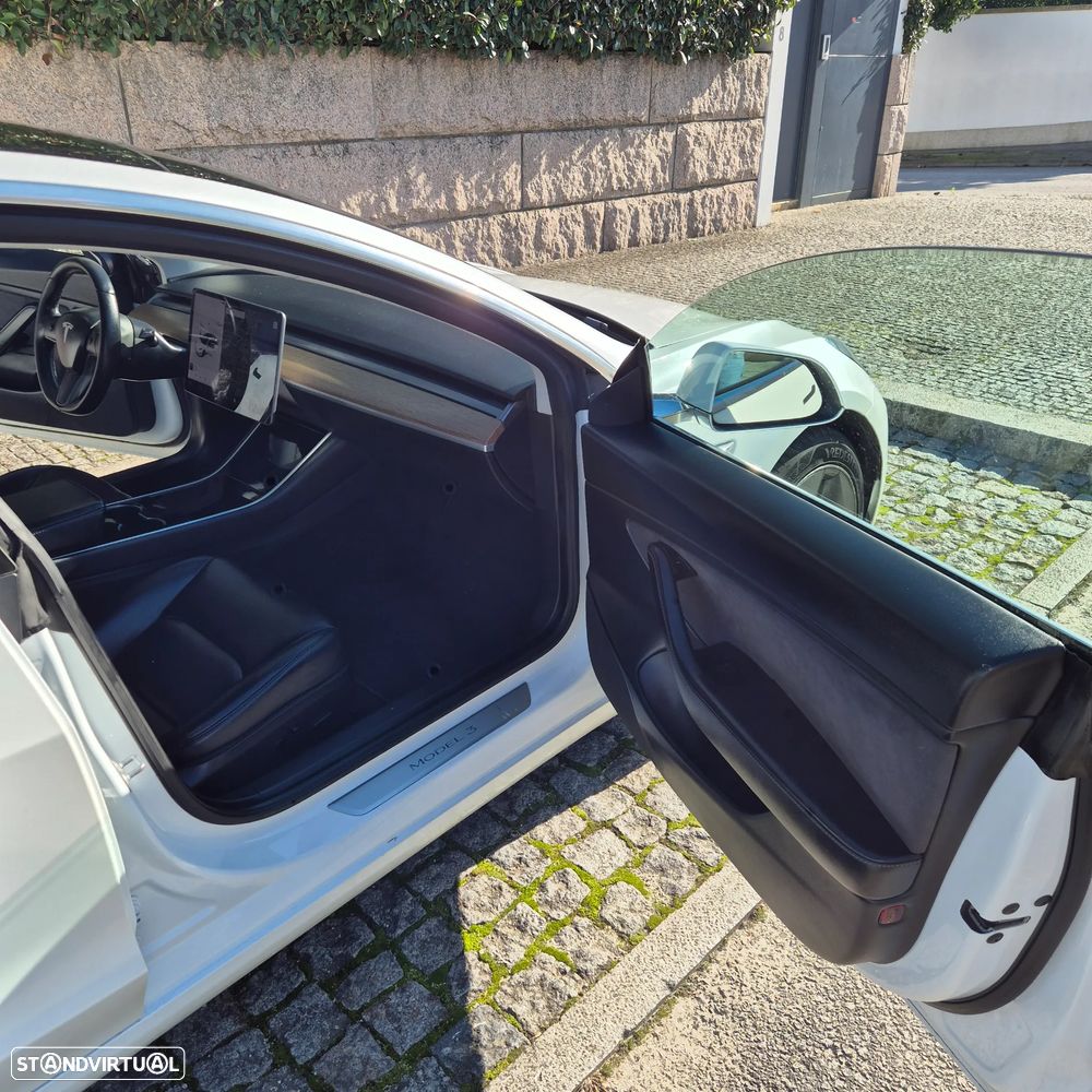 Tesla Model 3 Long Range Tração Integral - 16