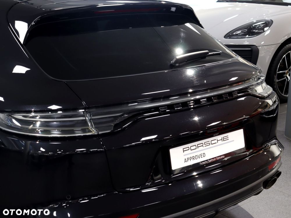 Porsche Panamera 4 Platinum Edition - 35