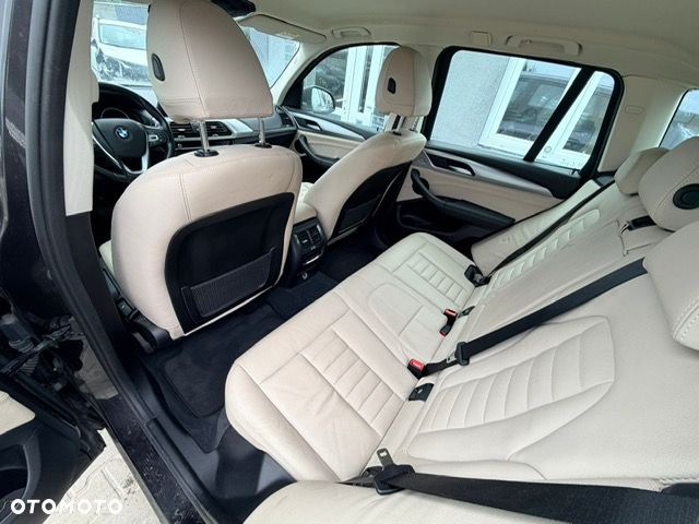 BMW X3 xDrive20d M Sport Edition - 23