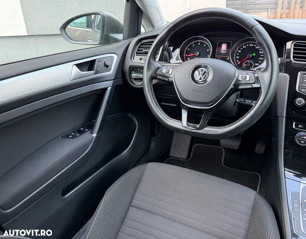 Volkswagen Golf 1.2 TSI BlueMotion Technology DSG Cup - 10