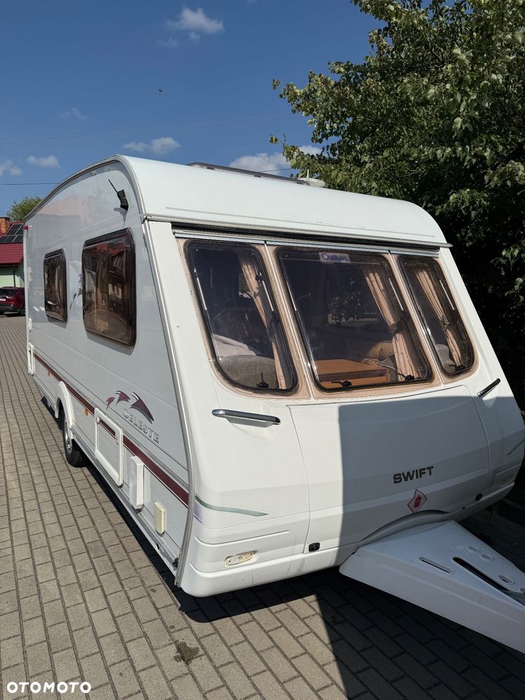 SWIFT Caleste - 9