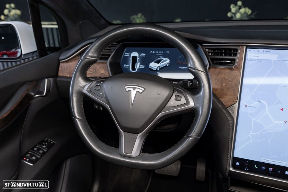 Tesla Model X Long Range - 16