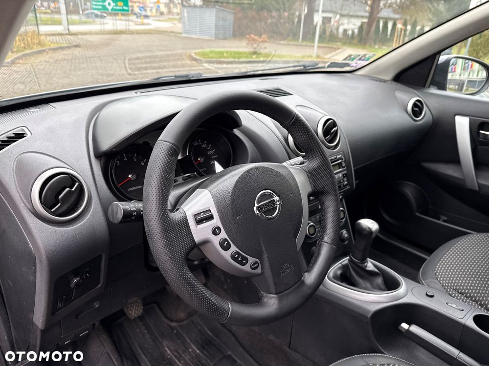Nissan Qashqai 1.6 Tekna - 8