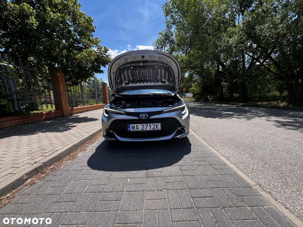 Toyota Corolla 1.8 Hybrid Executive - 11