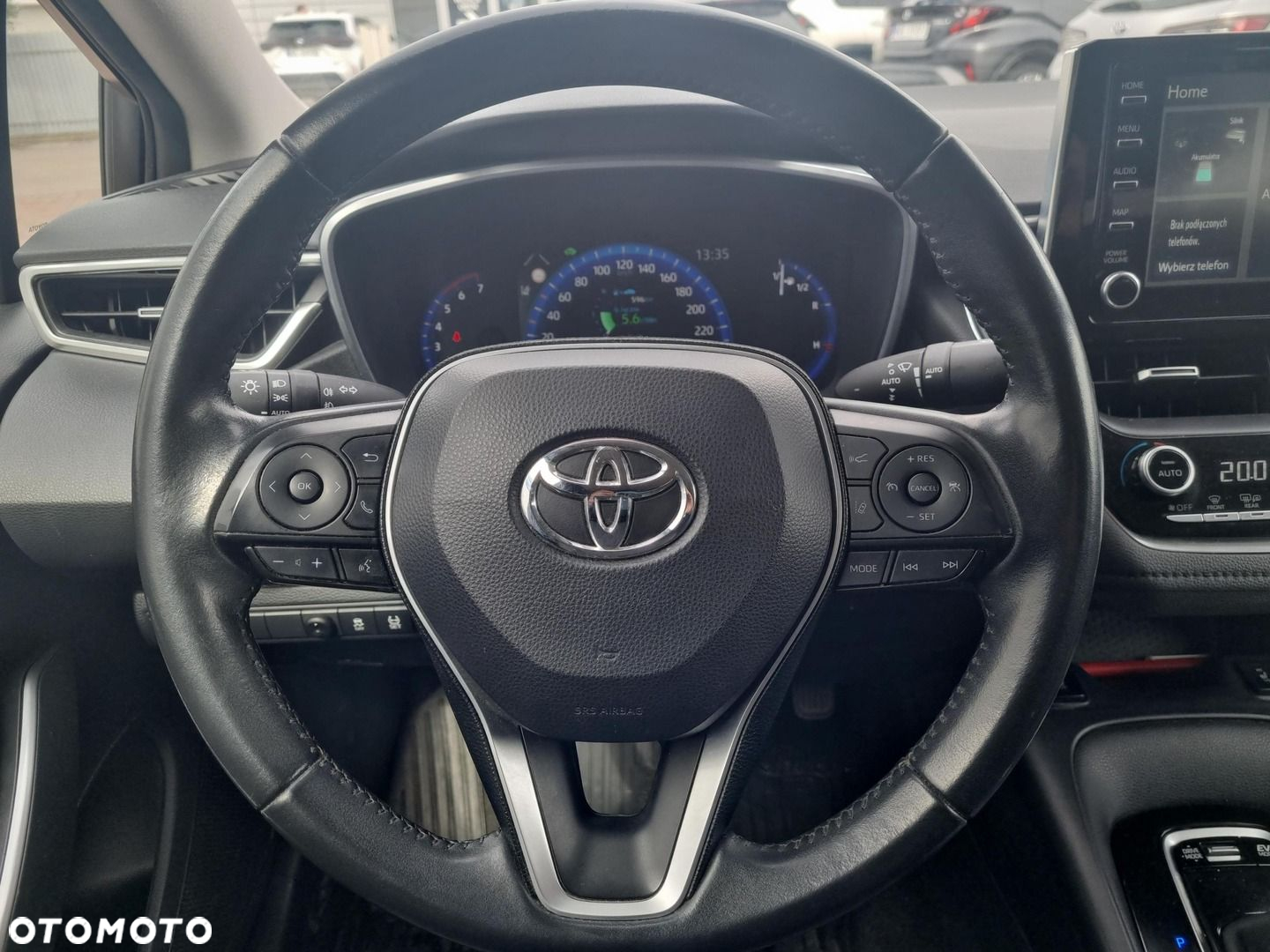 Toyota Corolla - 12