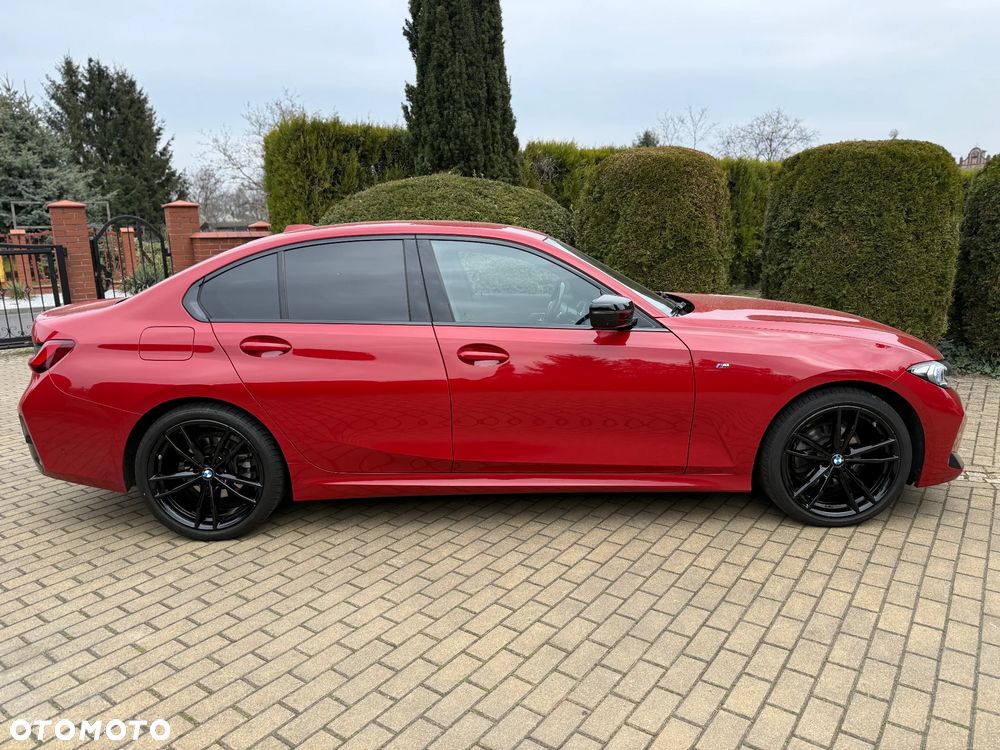 BMW Seria 3 320d xDrive M Sport sport - 39