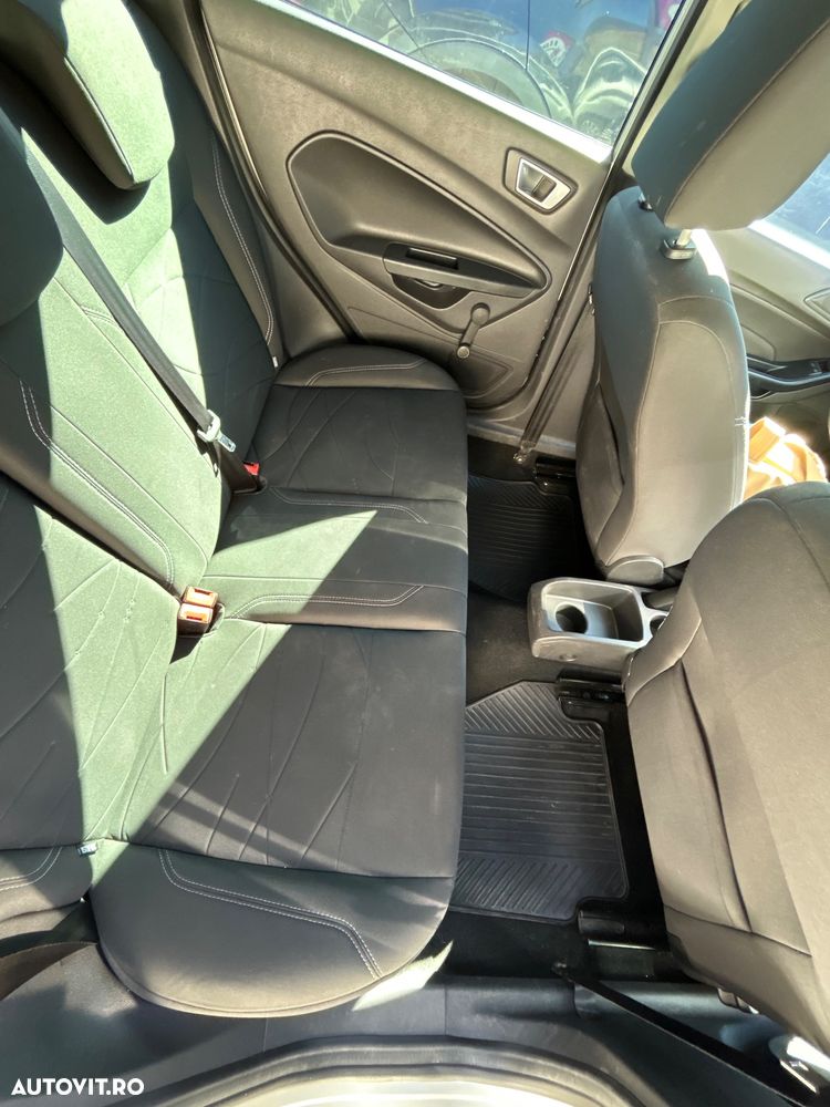 Ford Fiesta 1.5 TDCi DPF Trend - 35