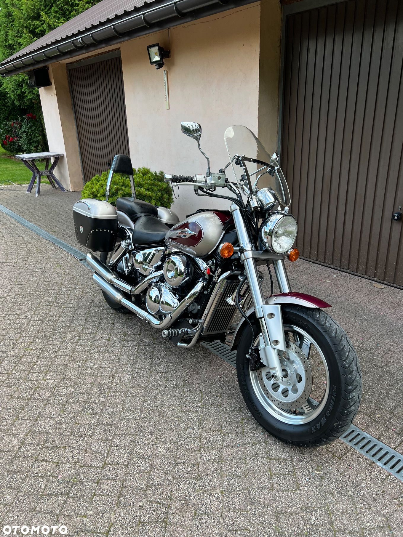 Suzuki Marauder - 1
