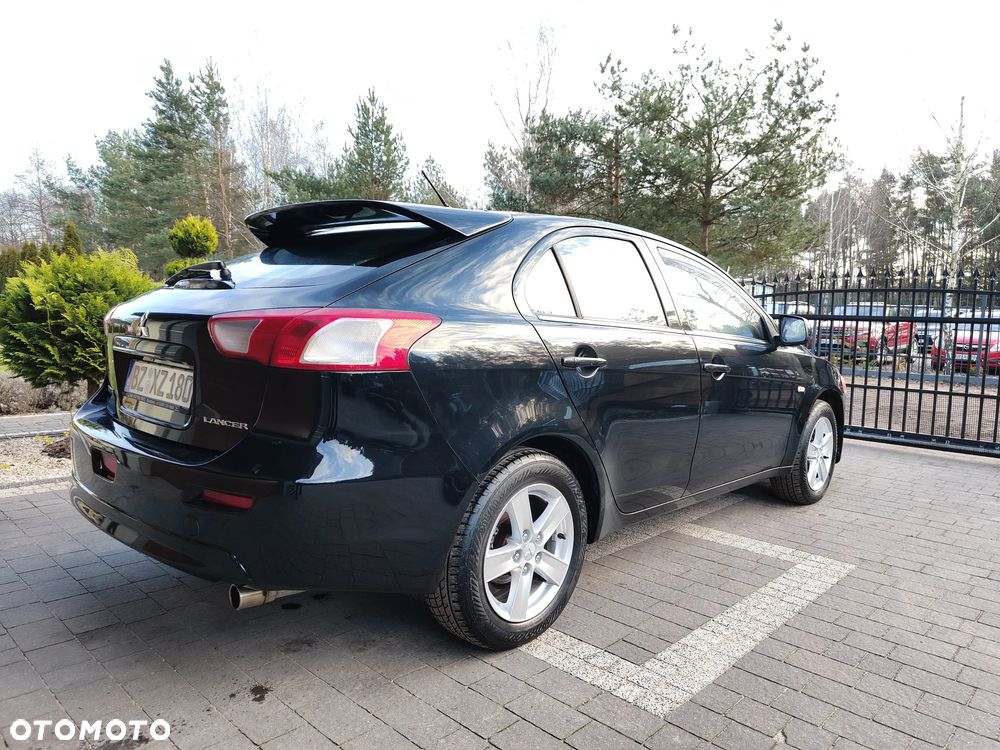 Mitsubishi Lancer 1.8 Intense - 20