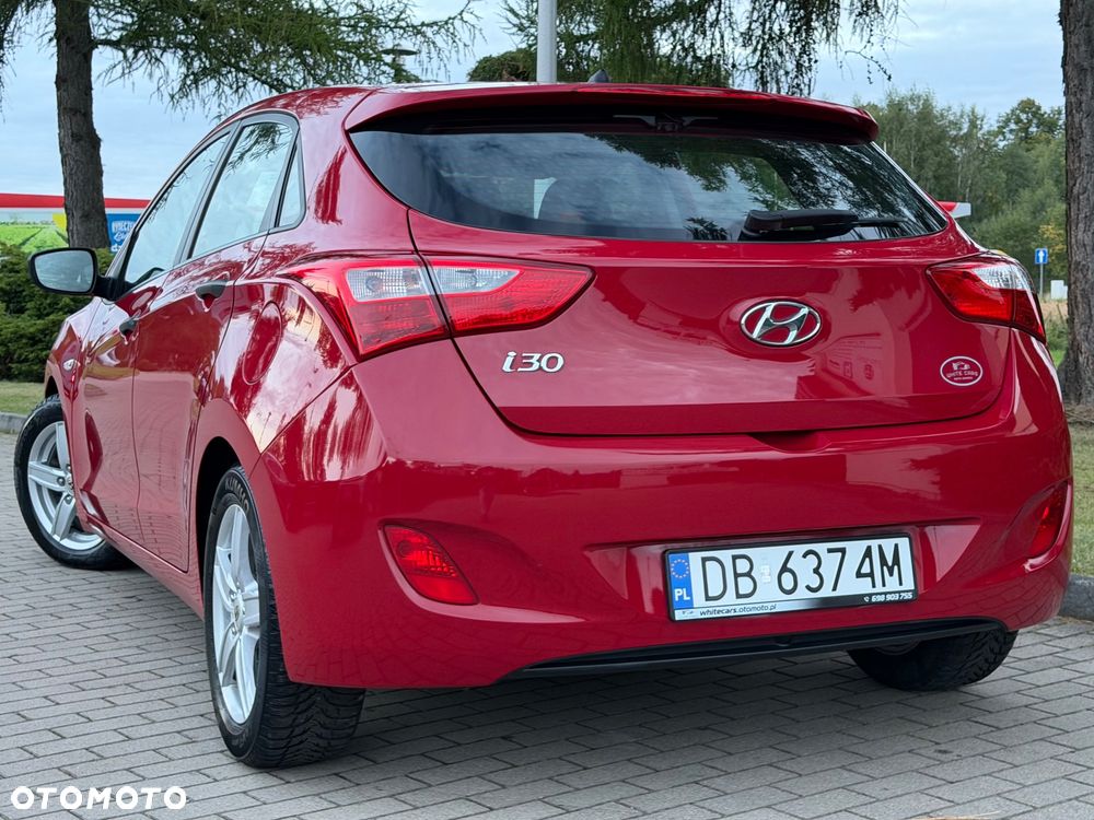 Hyundai i30 1.4 Fifa World Cup Edition - 24