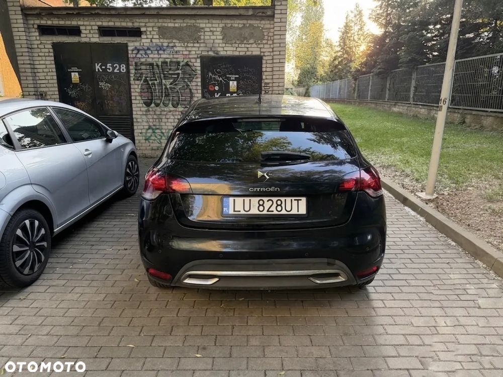 Citroën DS4 e-HDi 110 Chic - 4