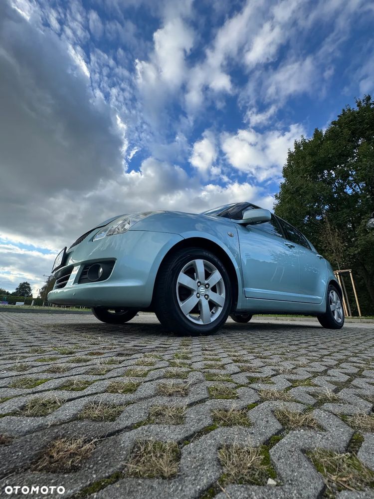 Suzuki Swift - 6