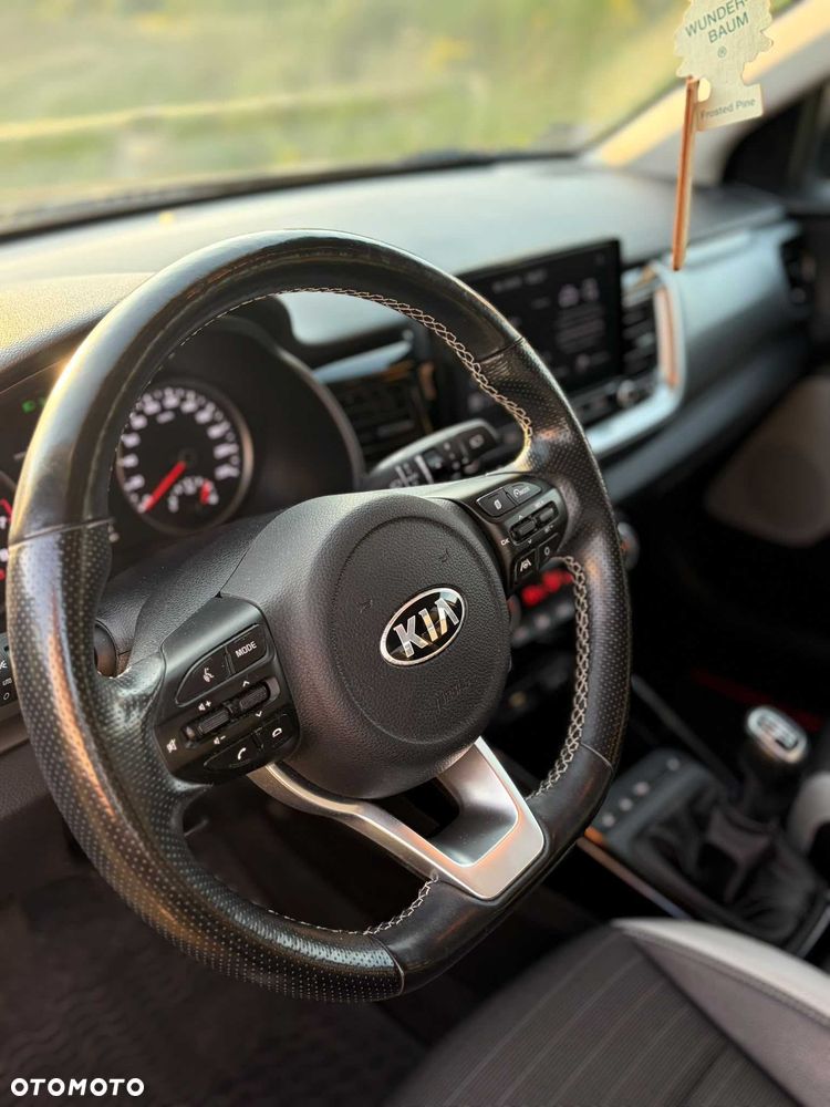 Kia Stonic - 7