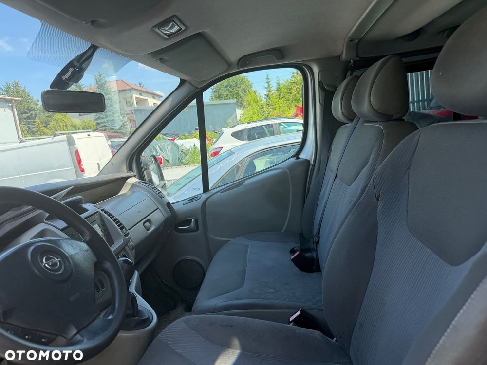 Opel Vivaro - 6