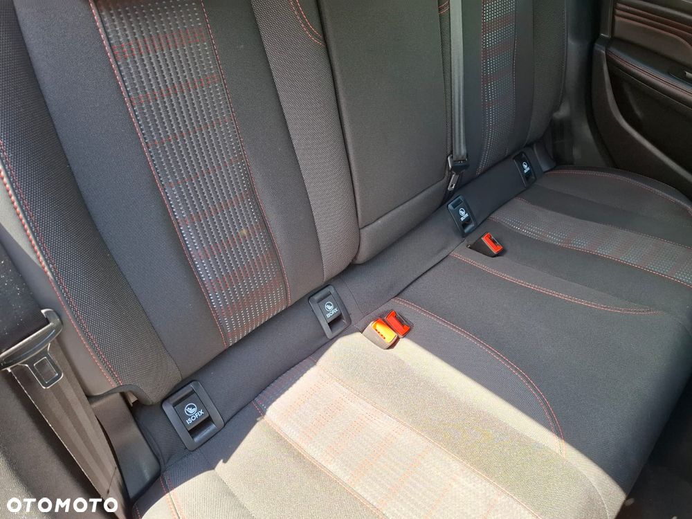 Peugeot 308 PureTech 130 EAT8 GT - 29