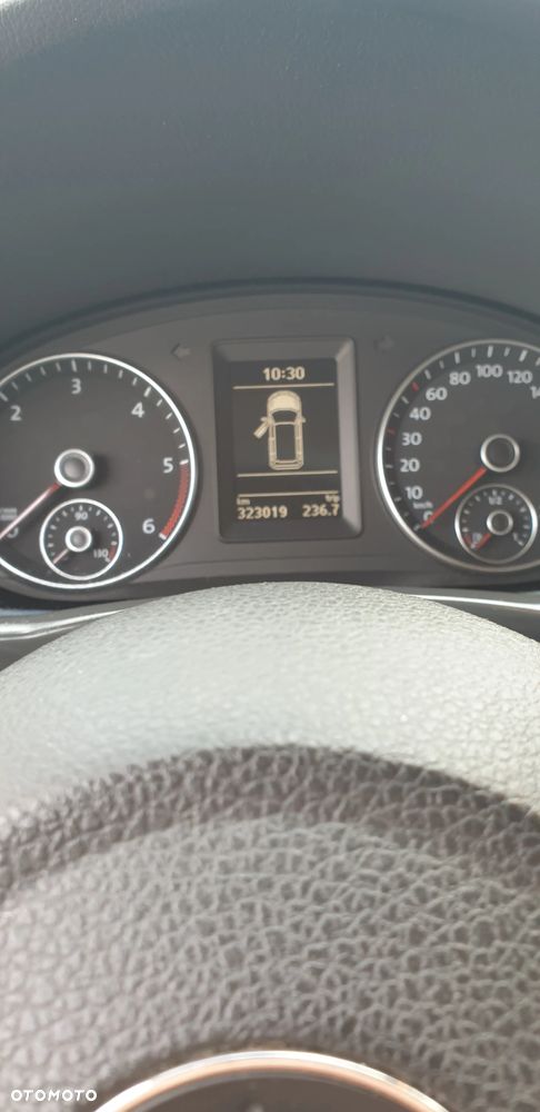 Volkswagen Touran 1.6 TDI DPF Comfortline - 36