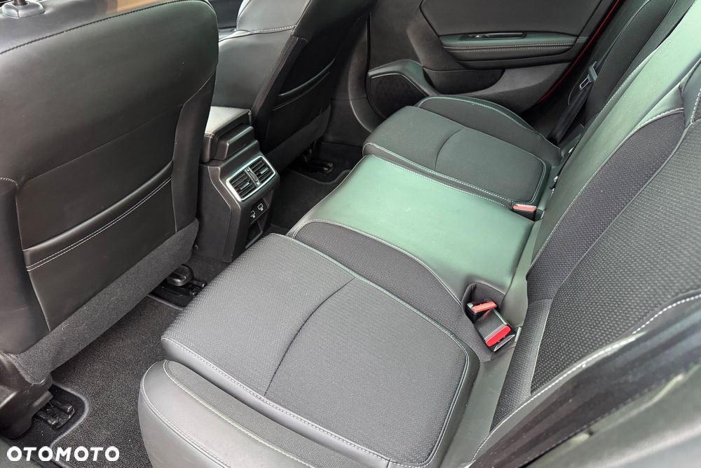 Renault Megane 1.3 TCe FAP Techno EDC - 28