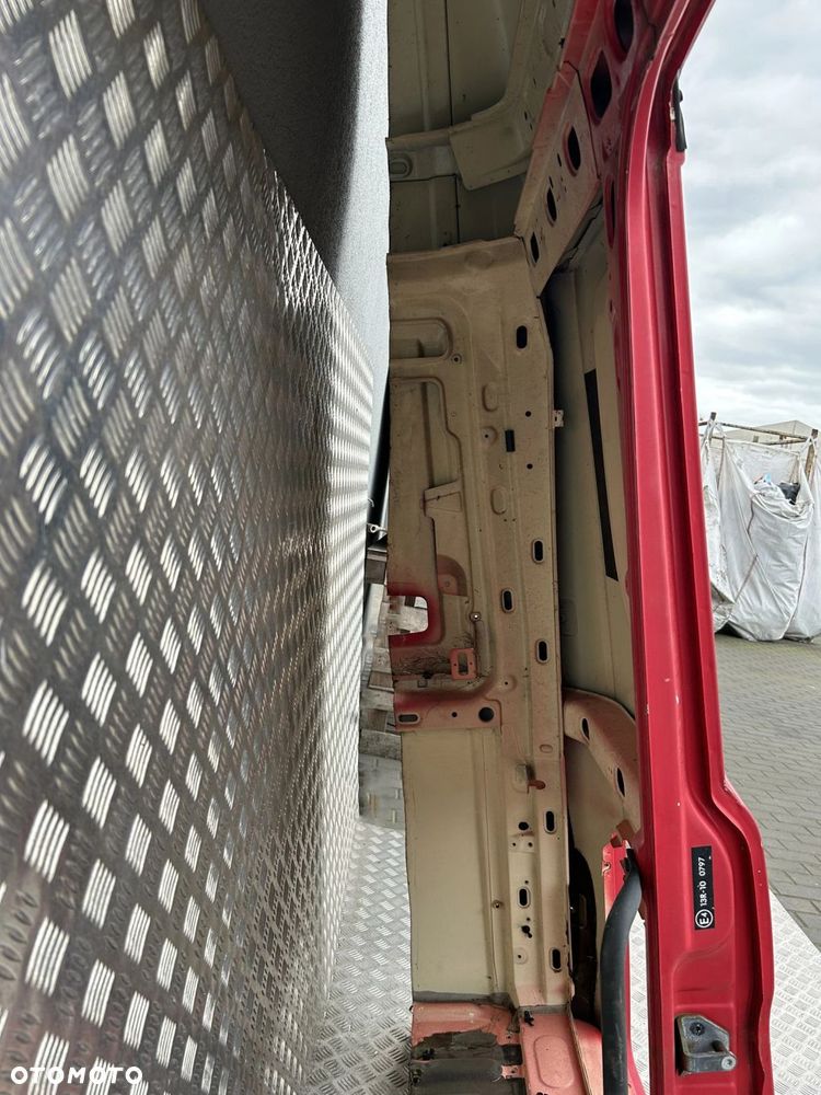 BOK KABINY DUŻY SCHOWEK SCANIA R HIGHLINE - 4