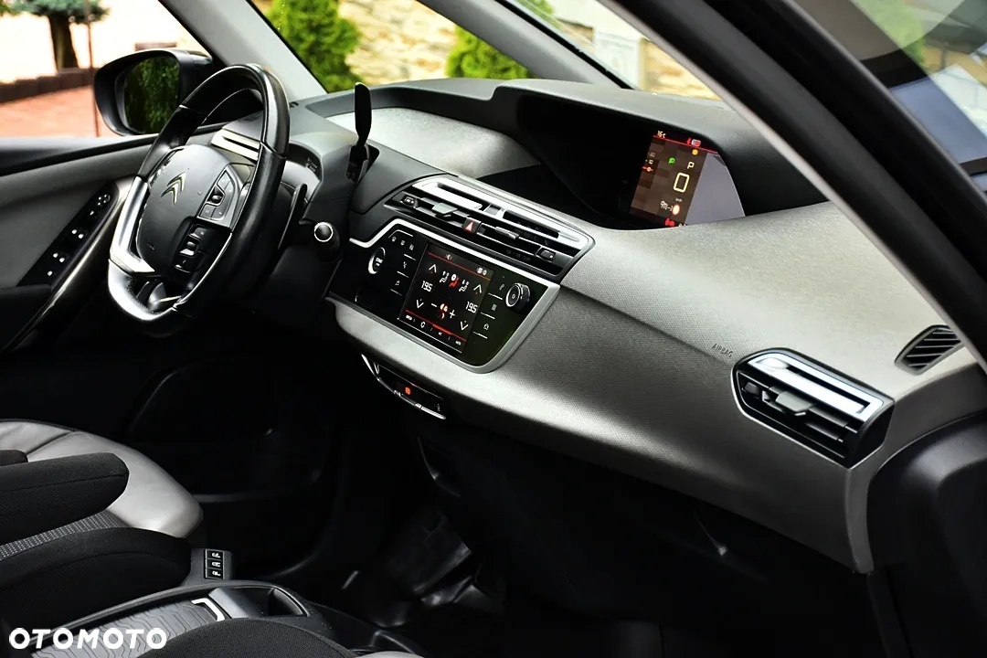 Citroën C4 SpaceTourer BlueHDi 130 Stop&Start EAT8 SELECTION - 28
