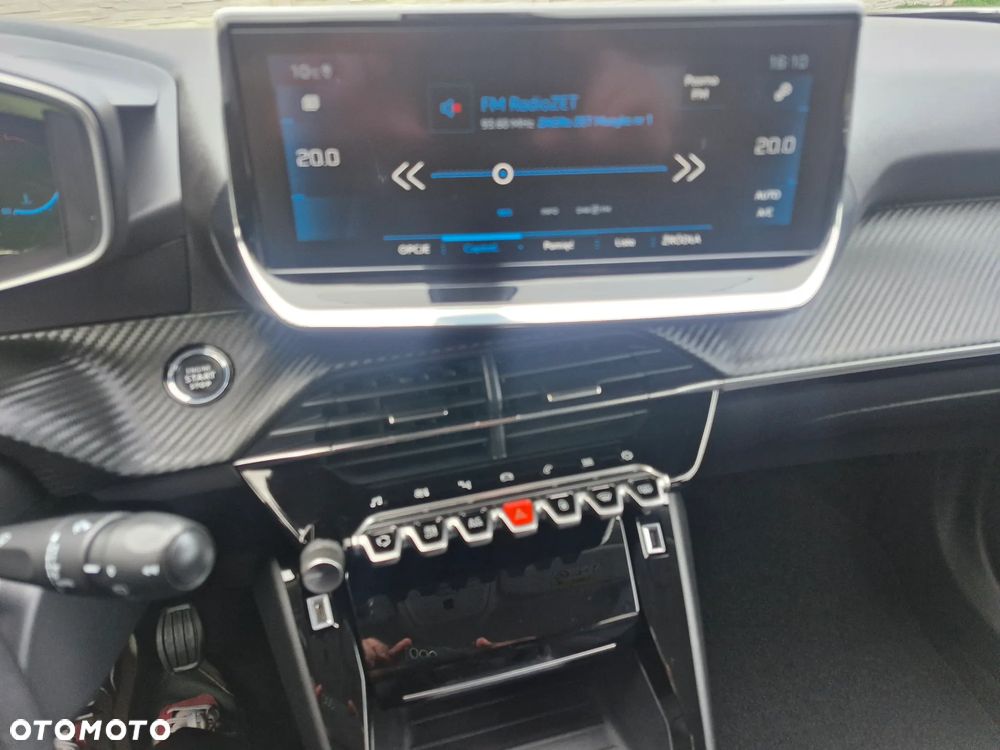 Peugeot 2008 BlueHDi 110 Allure Pack - 22