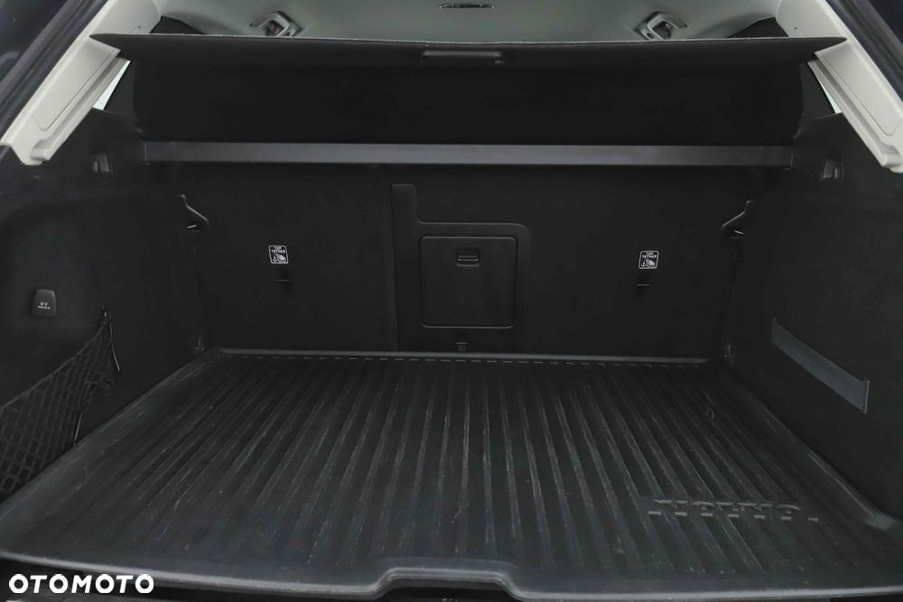 Volvo XC 60 - 31