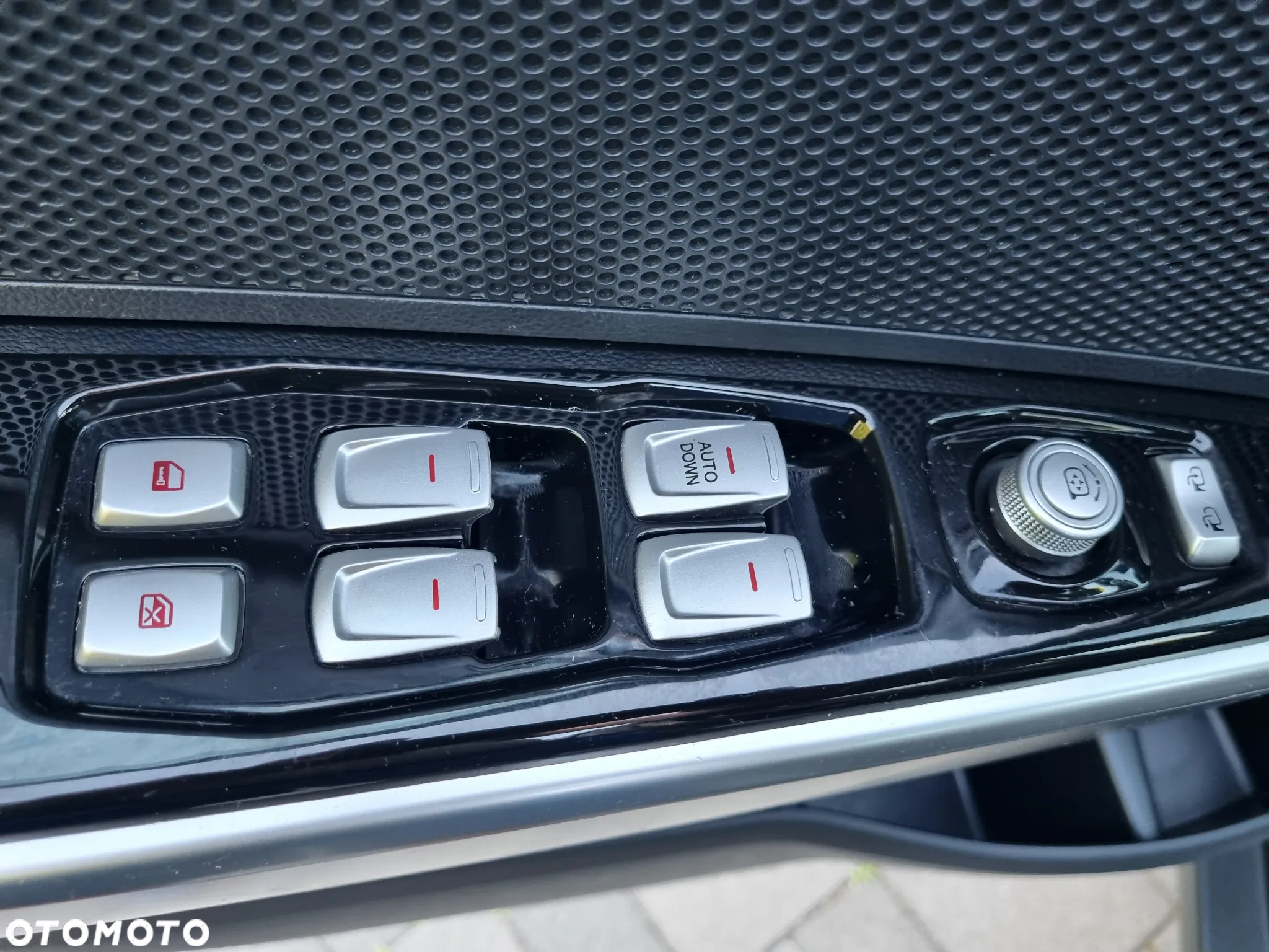 SsangYong/KGM Tivoli 1.6 Sapphire - 10