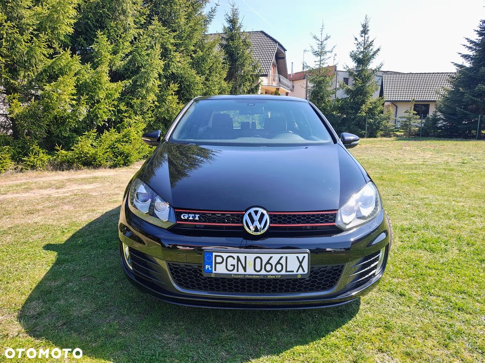 Volkswagen Golf - 3