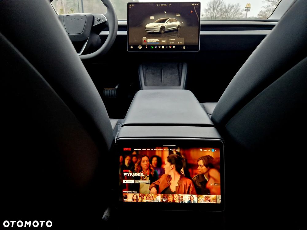 Tesla Model 3 Standard Reichweite Plus Hinterradantrieb - 24