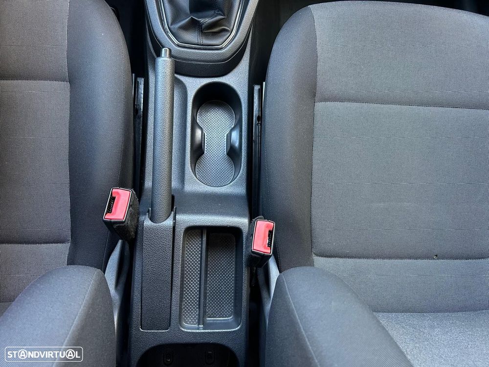 VW Caddy Maxi 2.0 TDi BM Extra AC - 32