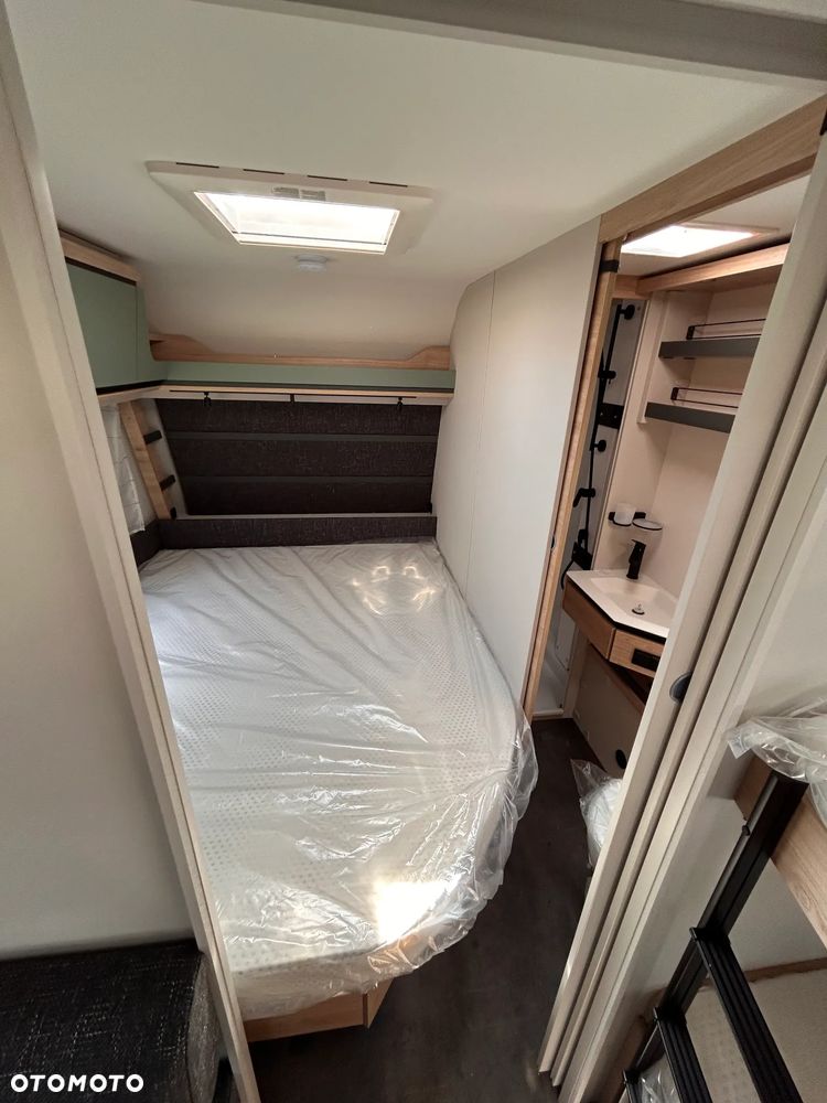 Dethleffs Camper 730 FKR - 29