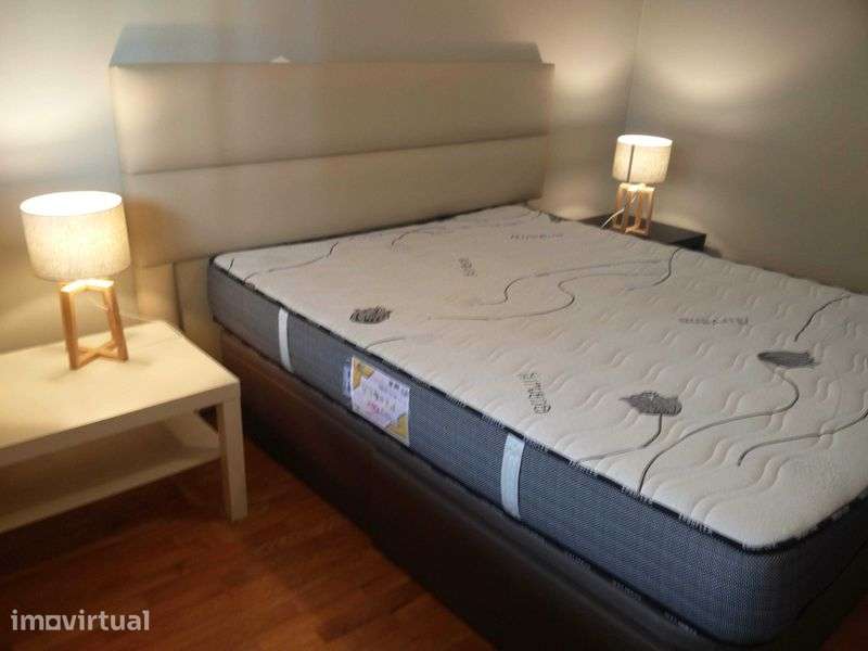 Apartamento T1 mobilado Arrábida c/ garagem - Grande imagem: 2/8
