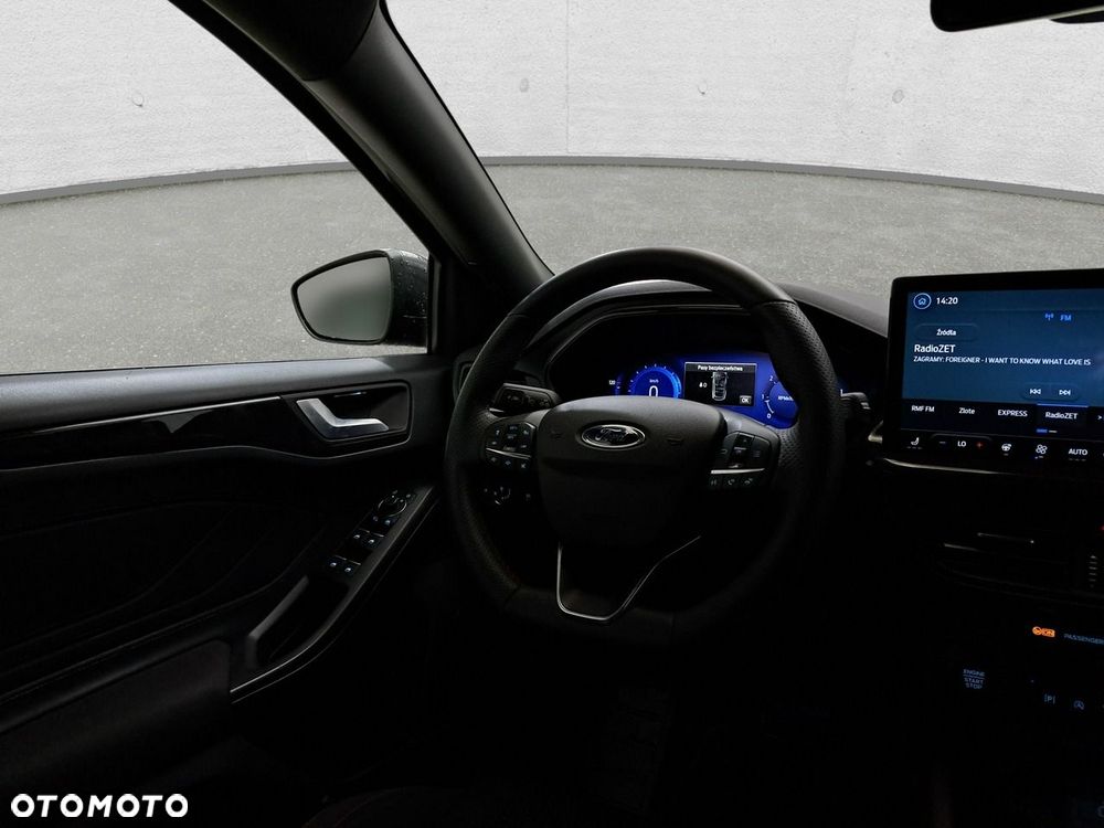 Ford Focus - 10