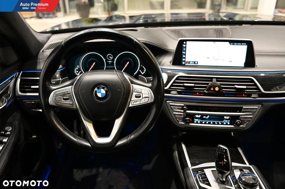BMW Seria 7 740d xDrive - 11