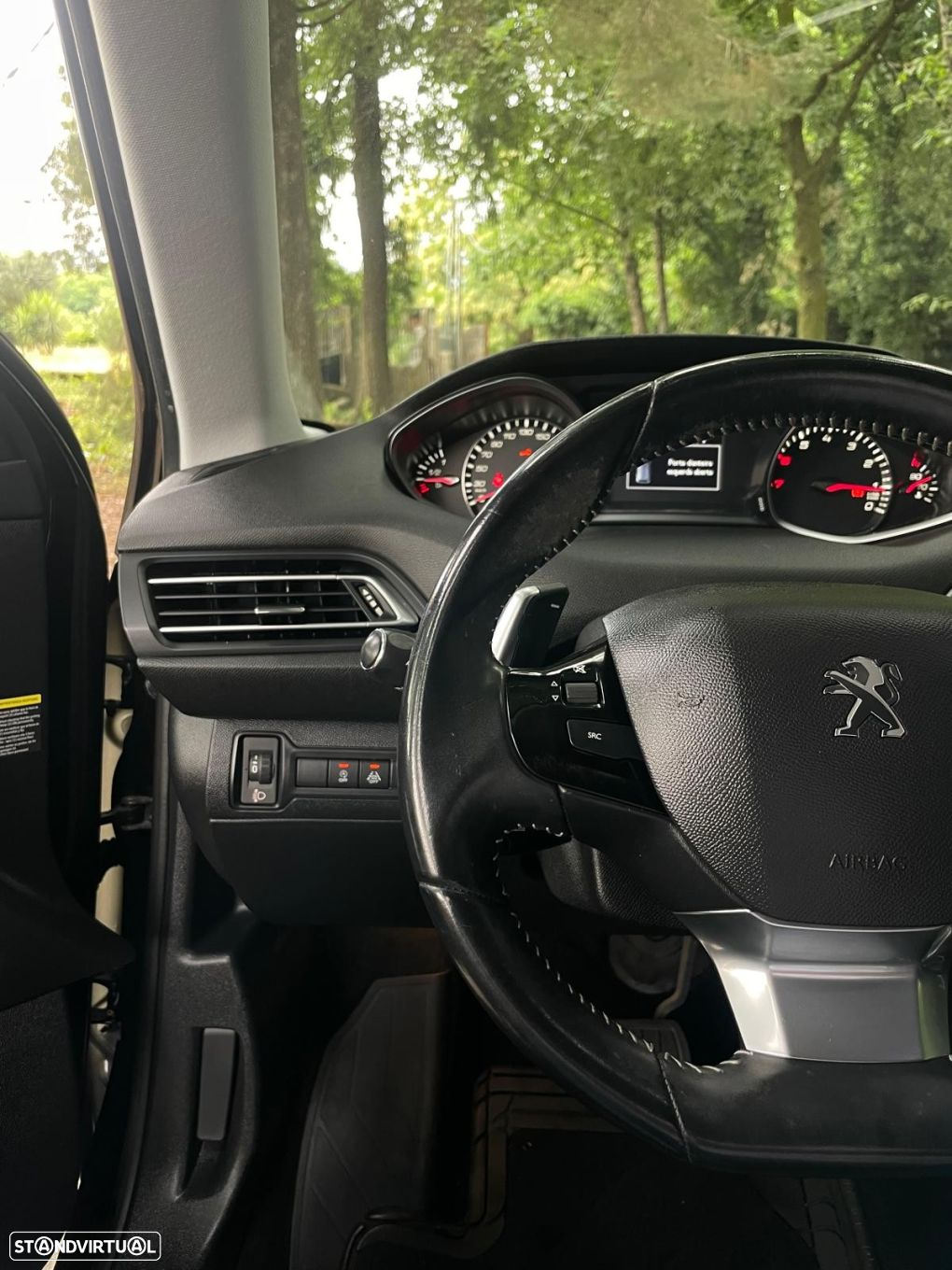 Peugeot 308 1.2 PureTech Allure Pack EAT8 - 18