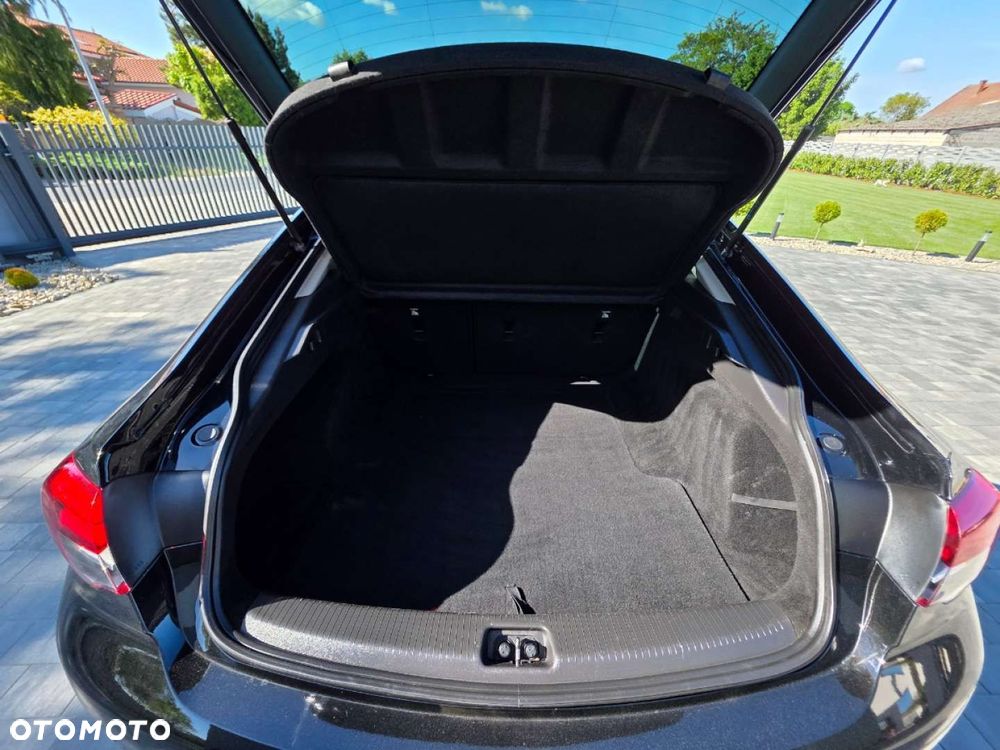 Opel Insignia - 26