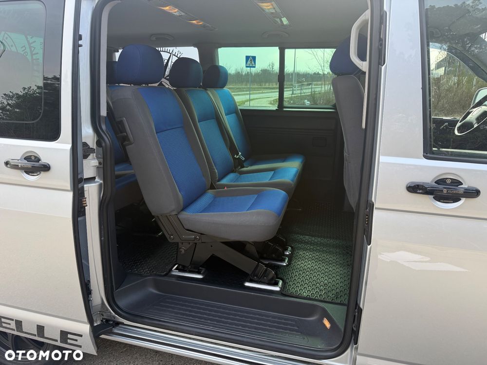 Volkswagen Caravelle L1 Comfortline - 11