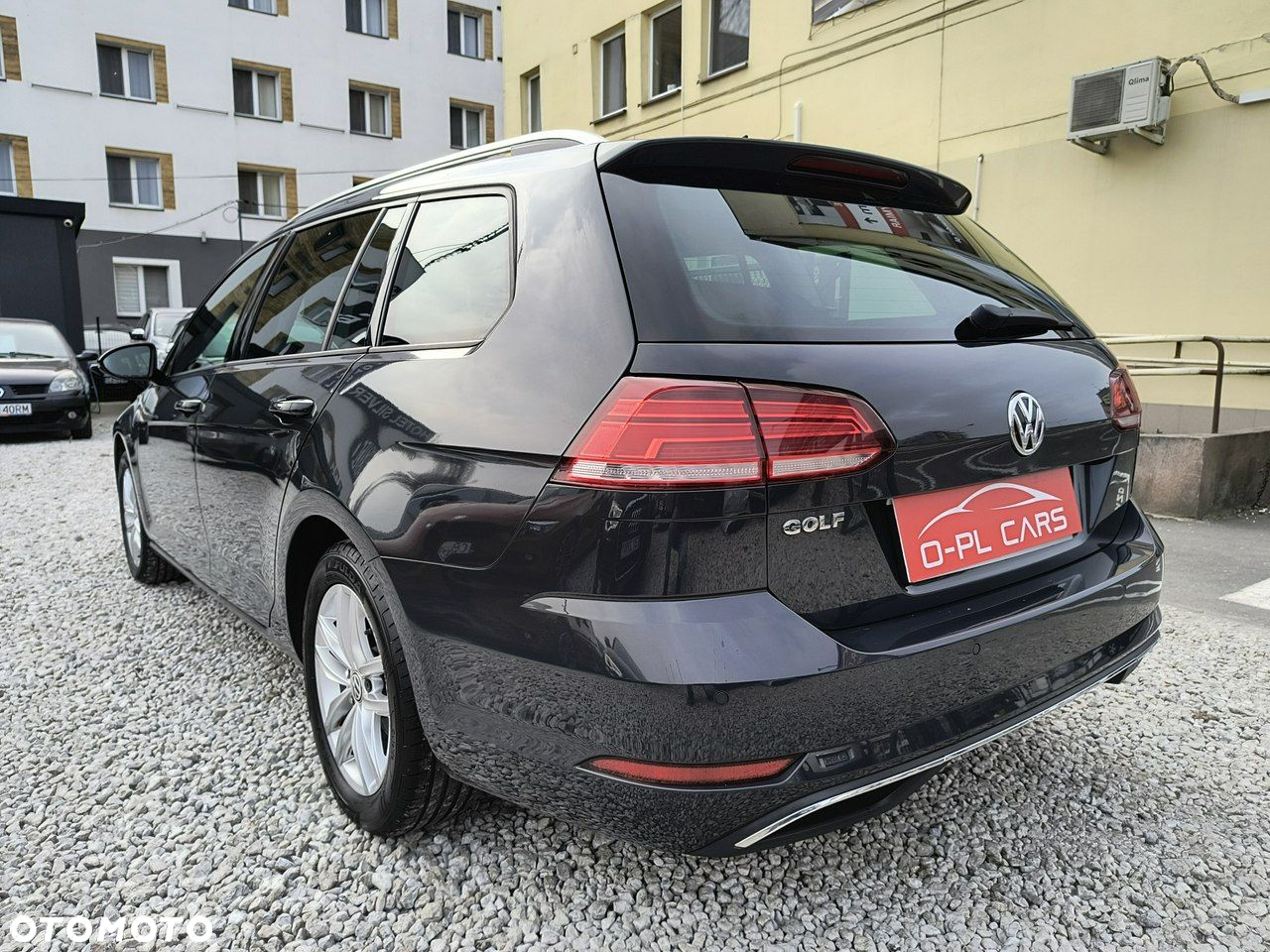 Volkswagen Golf 2.0 BlueTDI DSG Highline - 7