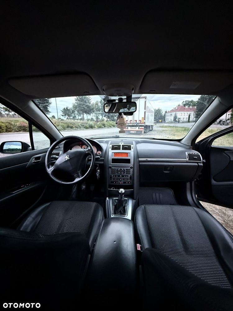 Peugeot 407 - 7