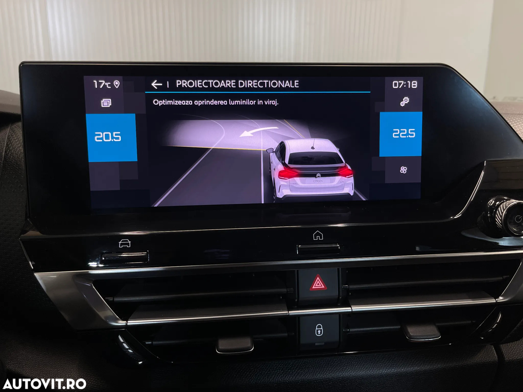 Citroën C4 BlueHDi 110 Stop&Start FEEL PACK - 18
