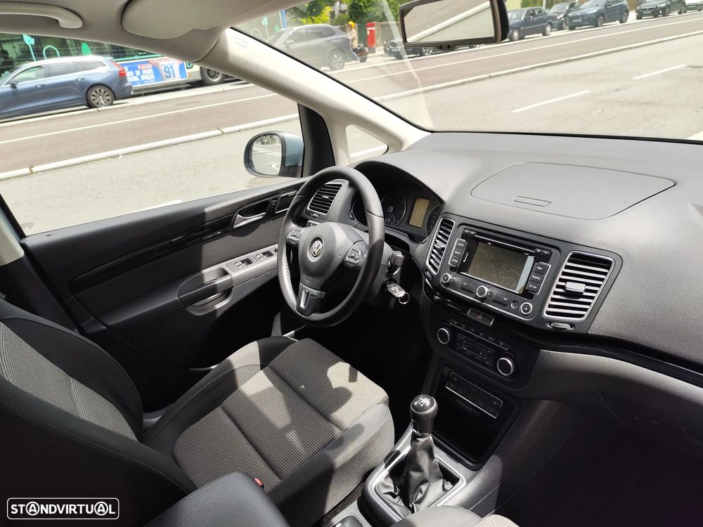 VW Sharan 2.0 TDI Highline - 21