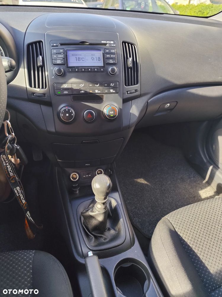 Hyundai i30 1.4 Classic + - 5