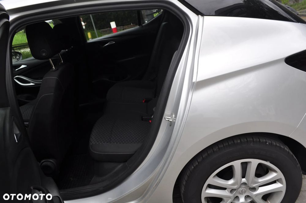 Opel Astra 1.5 CDTI S&S - 10