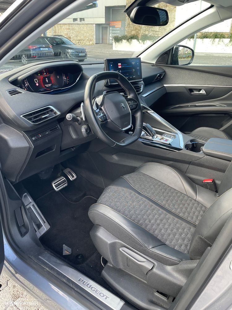 Peugeot 3008 PureTech 130 Stop & Start GPF EAT8 Crossway - 16